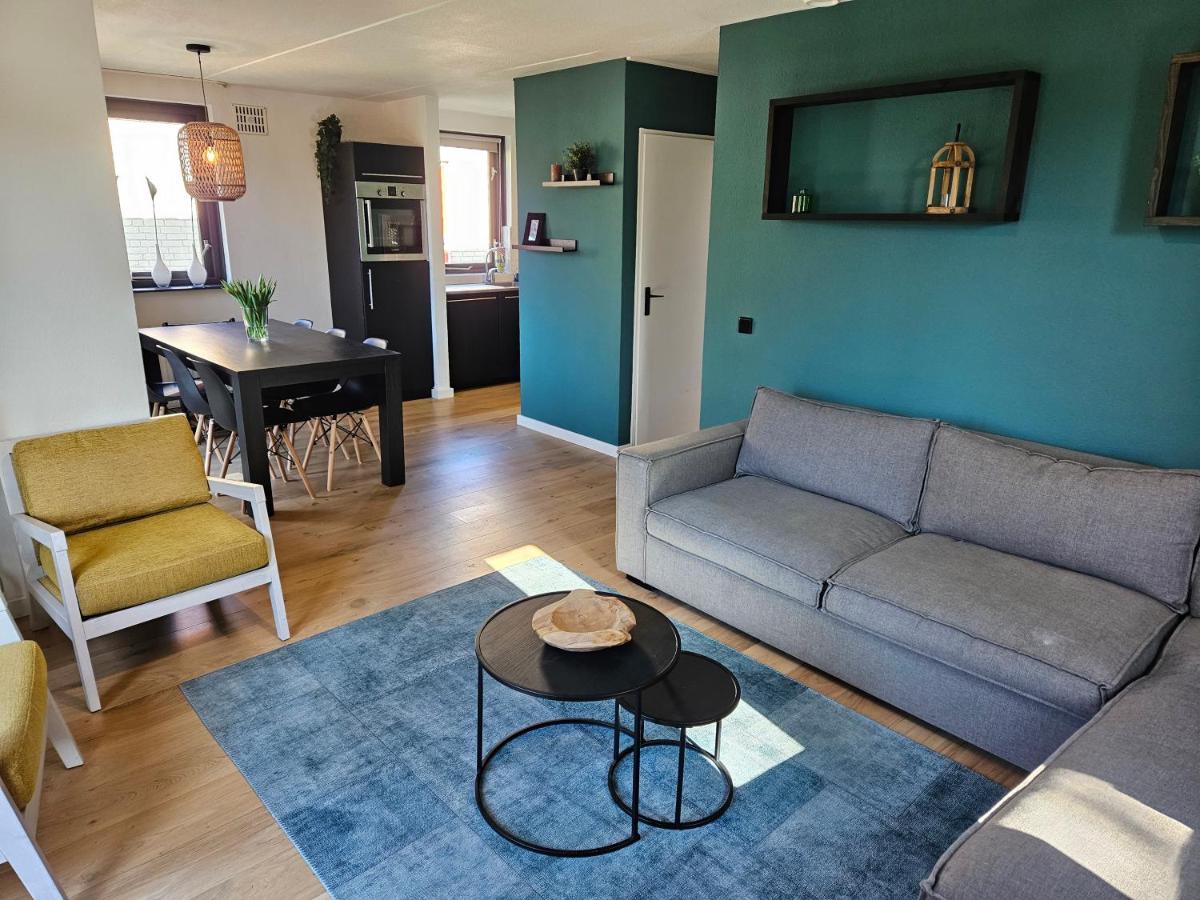 7 Person House With Garden, Firepit, Swimming Lake, Hammock, Child Friendly, In- And Outside Playground, Slide, And Great Coffee Ewijk Eksteriør billede