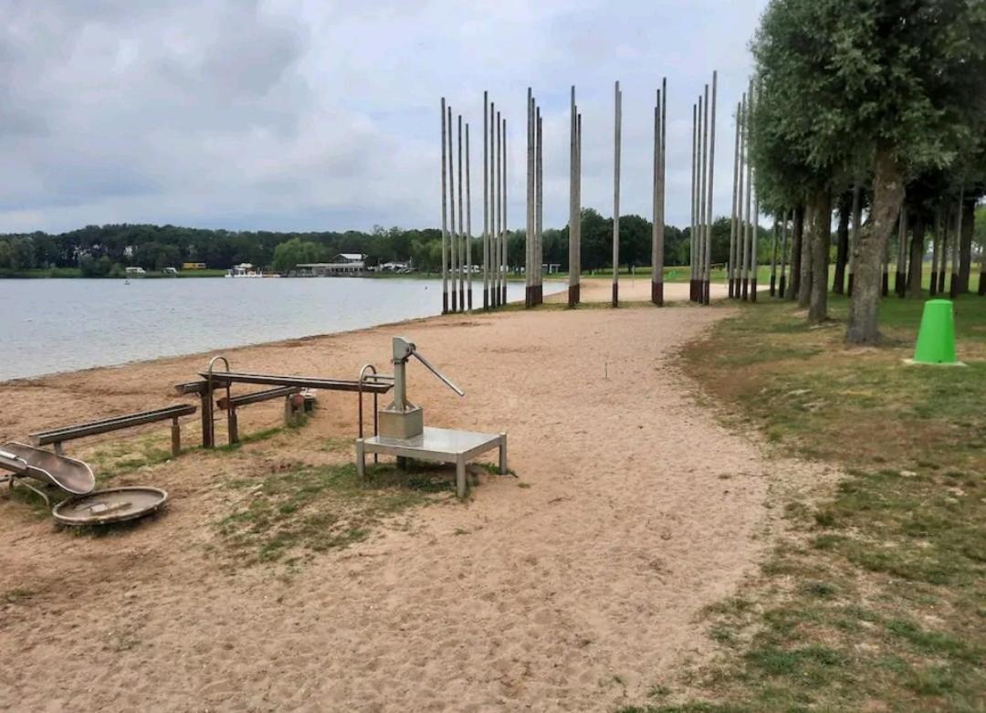 7 Person House With Garden, Firepit, Swimming Lake, Hammock, Child Friendly, In- And Outside Playground, Slide, And Great Coffee Ewijk Eksteriør billede